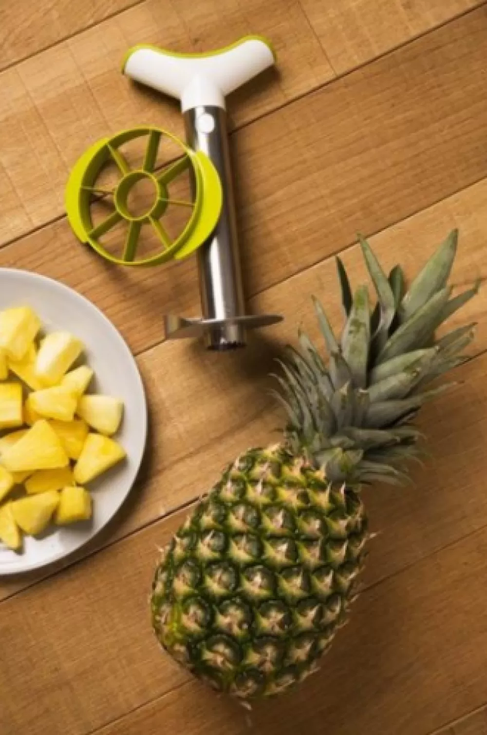 pineapple_slicer__wedger_2.webp Clearance Pineapple Slicer & Wedger Tiki